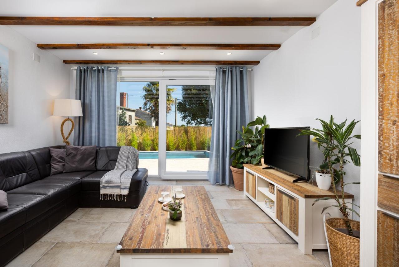 Holiday home Paesana Heritage House Garica